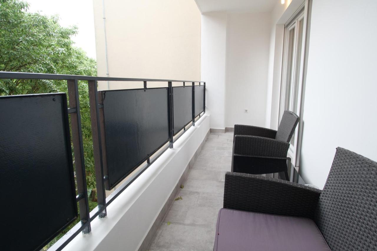 PUY Arena Apartment With 3 Bedrooms In The City Center מראה חיצוני תמונה